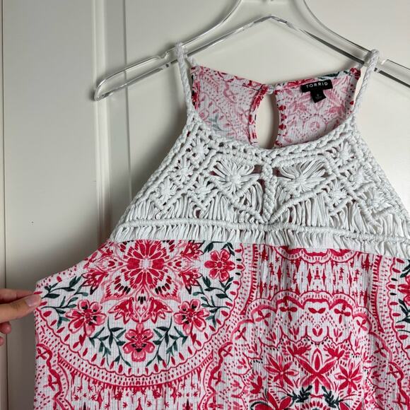 Torrid Knit Macrame High Neck Tank Red White 2 - Picture 9 of 13